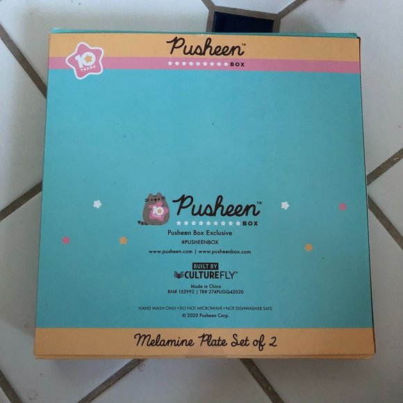 Pusheen Box Winter 2020 Bundle - Picture 5 of 5